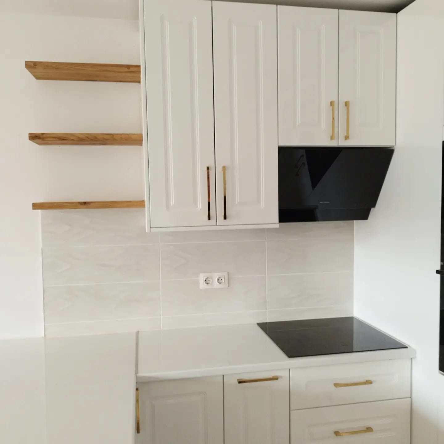 stolarija_zadar_mp_drvo_namjestaj_vrata_prozori_kuhinja_ormari_pro_ugradnja_montaza_transport_kuzina