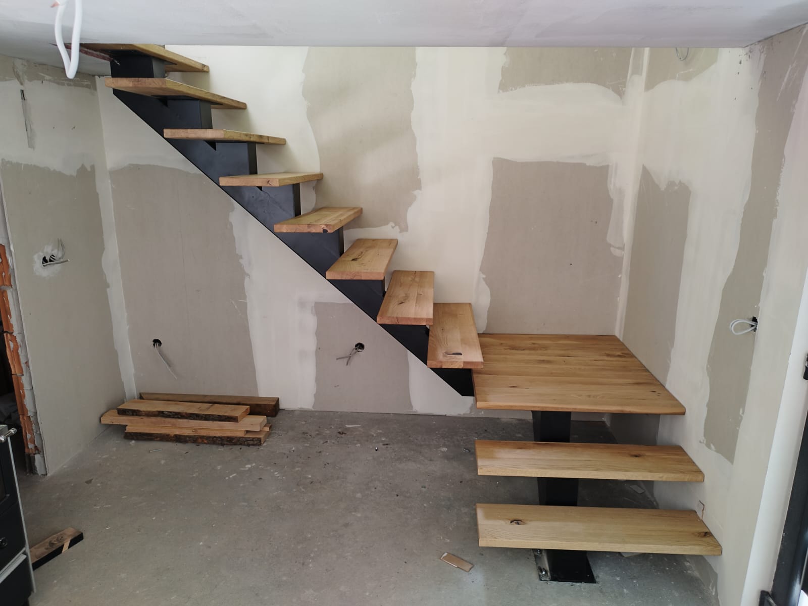 Gazišta i stepeništa od masivnog drva po mjeri - Slika 6