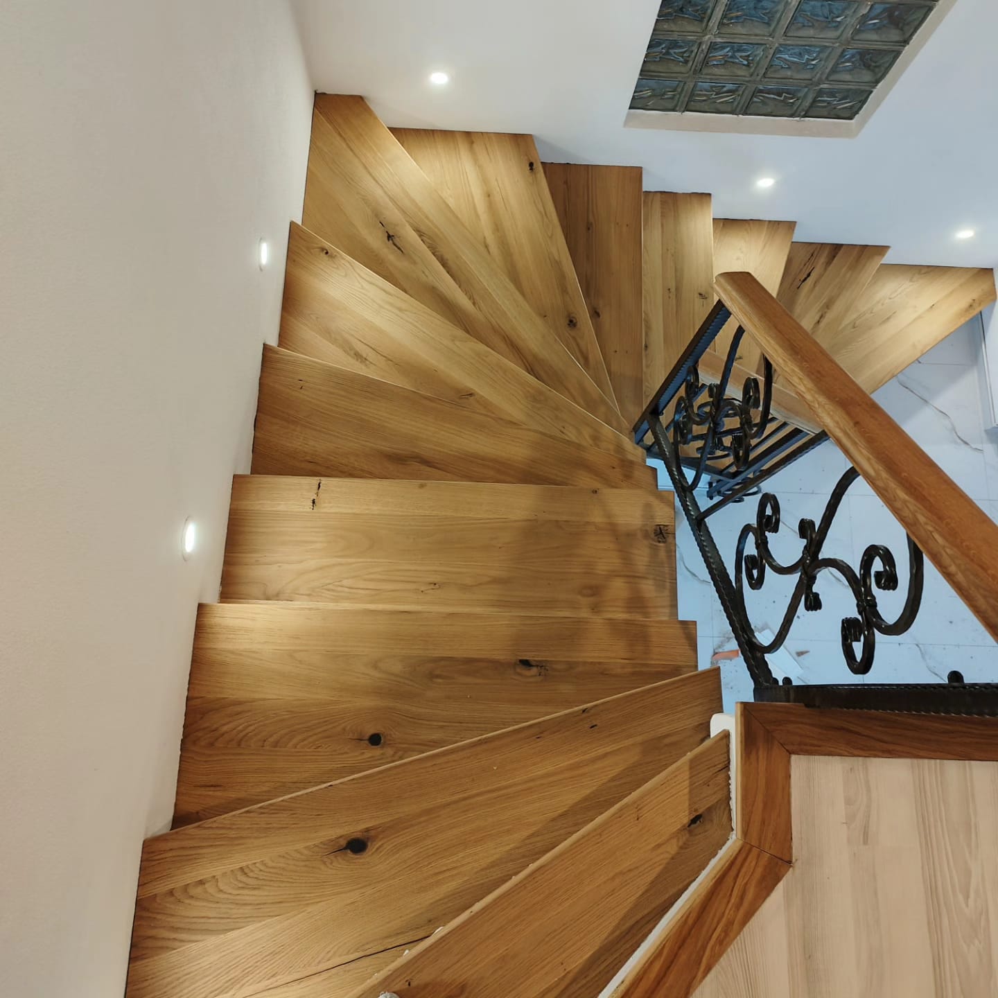 Gazišta i stepeništa od masivnog drva po mjeri - Slika 5